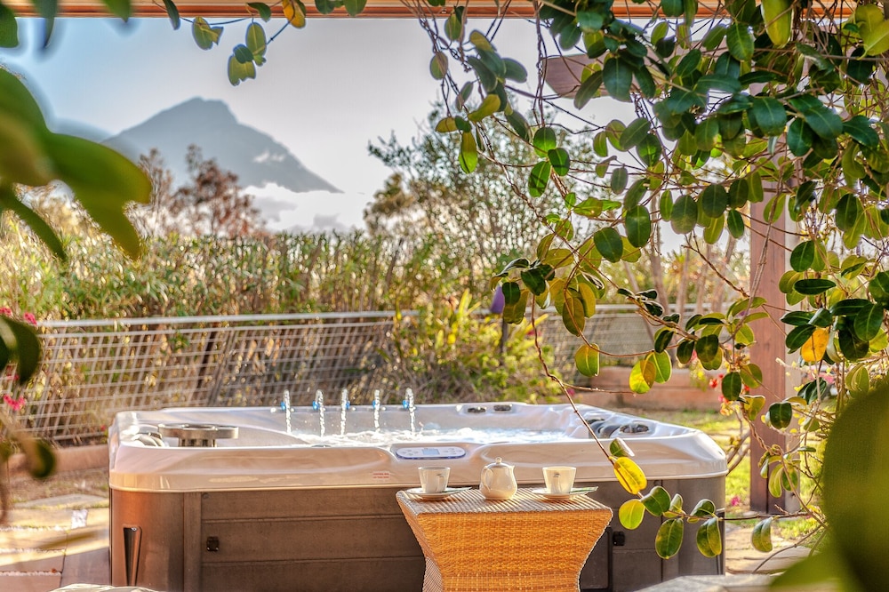 Acacia Resort — Spa in Campofelice di Roccella, Sicily
