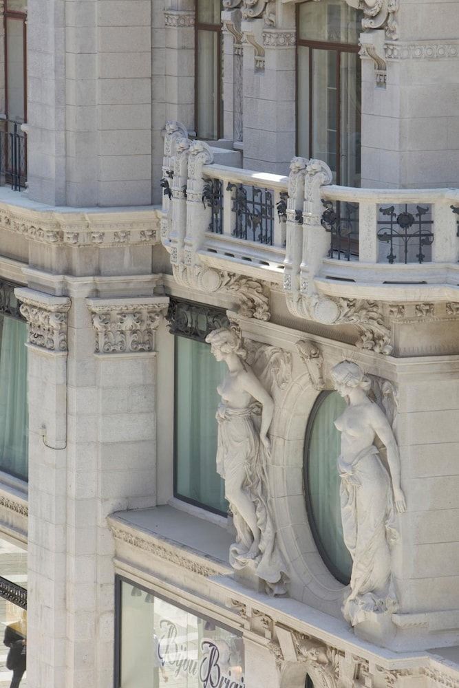 Palace Suite