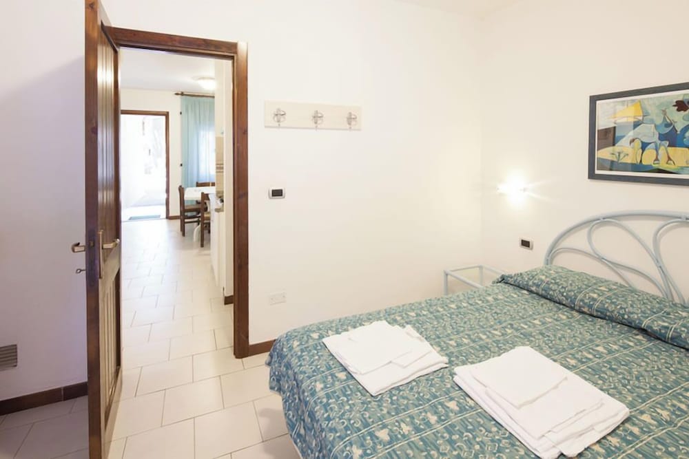 Club Hotel Residence Baiaverde — Hotel rooms in Valledoria, Sardinia