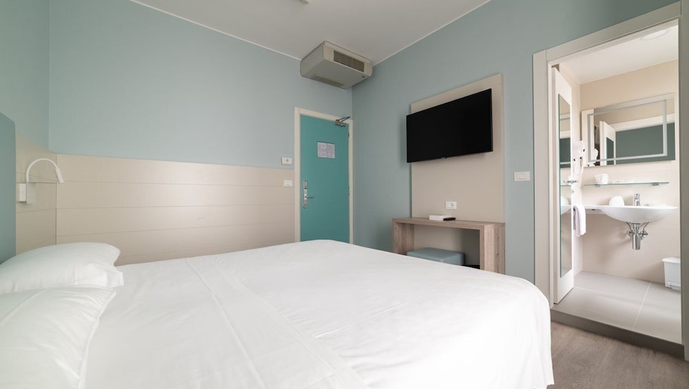 Hotel Colombo — Hotel rooms in Jesolo, Veneto