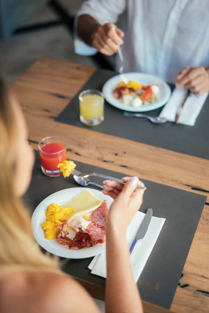 Hotel Colombo — Restaurant & bars in Jesolo, Veneto