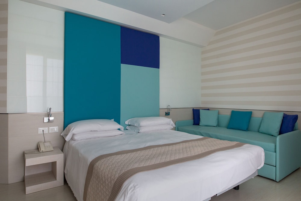 Hotel Colombo — Hotel rooms in Jesolo, Veneto