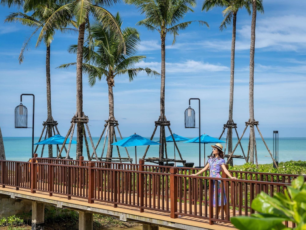Grand Mercure Khao Lak Bangsak — Beach in Khao Lak, Phang Nga