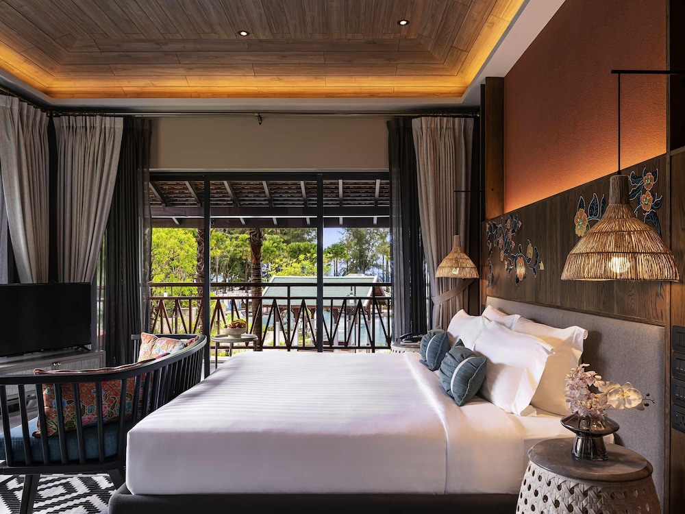 Grand Mercure Khao Lak Bangsak — Hotel rooms in Khao Lak, Phang Nga