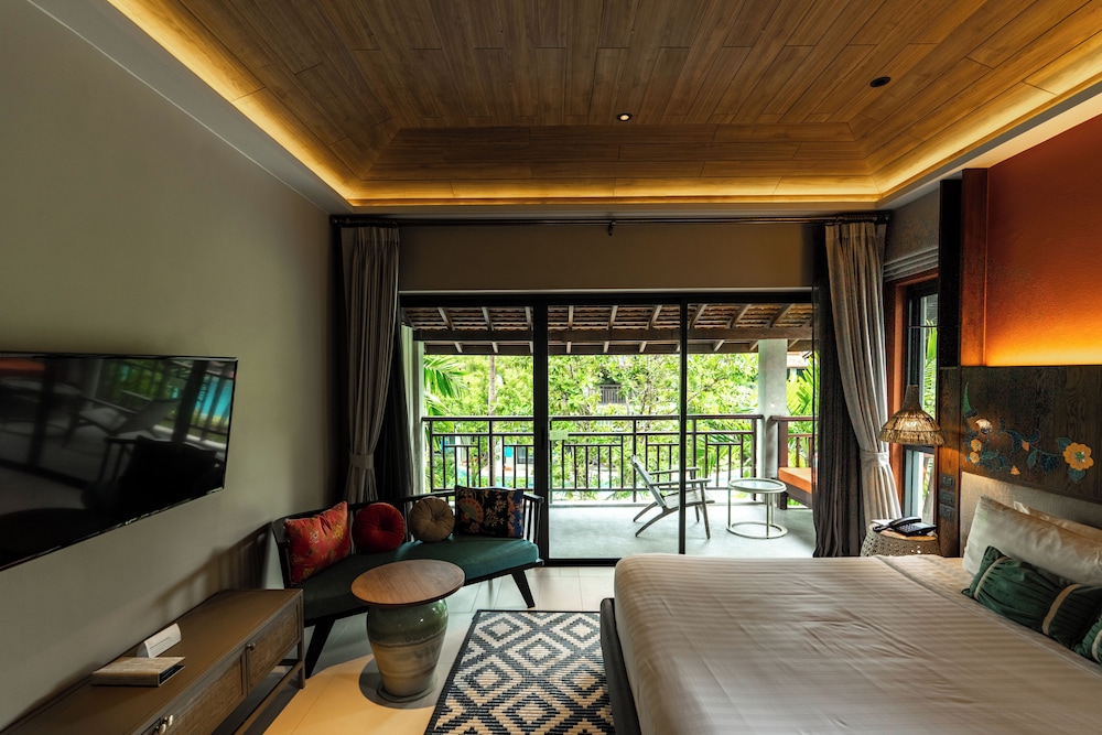 Grand Mercure Khao Lak Bangsak — Hotel rooms in Khao Lak, Phang Nga