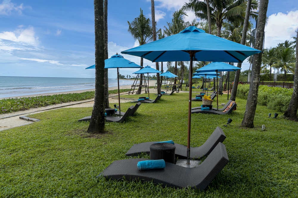 Grand Mercure Khao Lak Bangsak — Beach in Khao Lak, Phang Nga