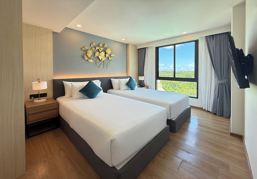 Wyndham La Vita Rawai Phuket — Hotel rooms in Rawai, Phuket Province
