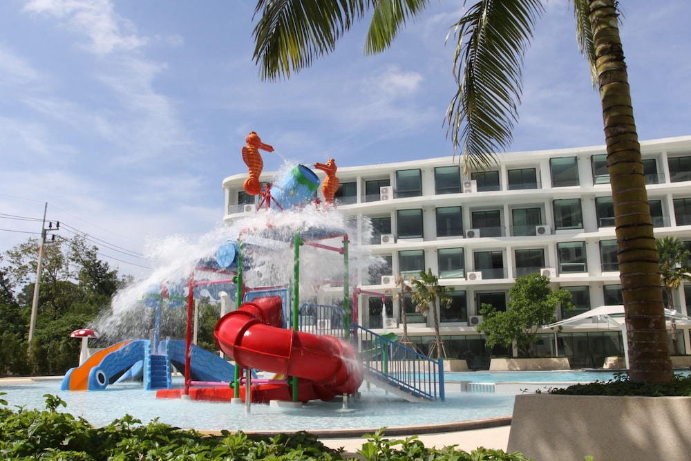 Wyndham La Vita Rawai Phuket — Attractions for children in Rawai, Phuket Province