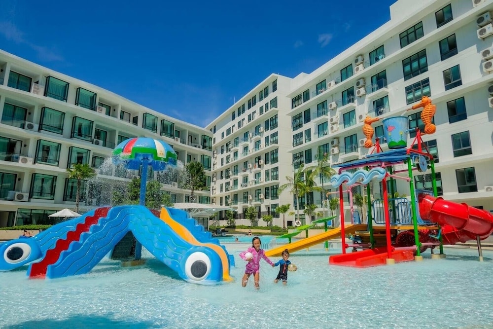 Wyndham La Vita Rawai Phuket — Attractions for children in Rawai, Phuket Province