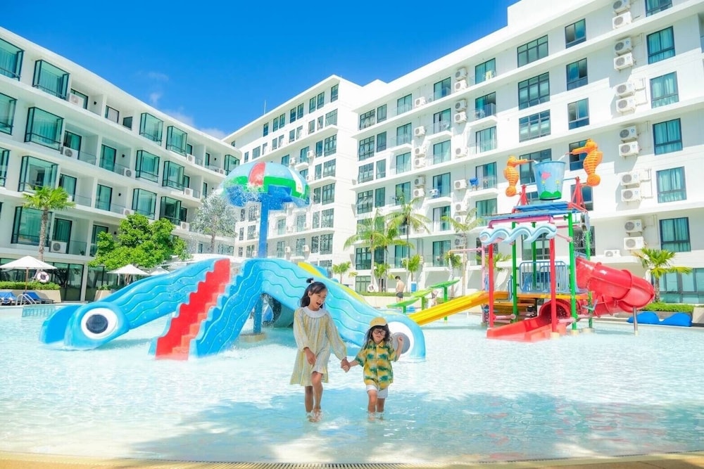 Wyndham La Vita Rawai Phuket — Attractions for children in Rawai, Phuket Province