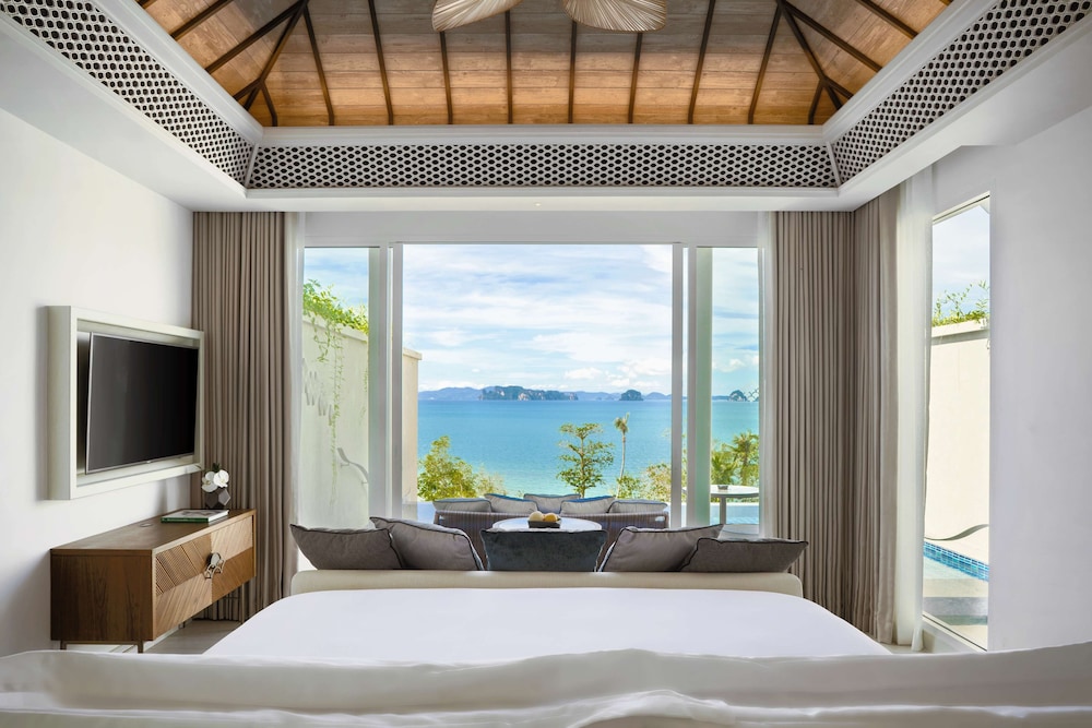 Banyan Tree Krabi — Hotel rooms in Nong Thalay, Krabi