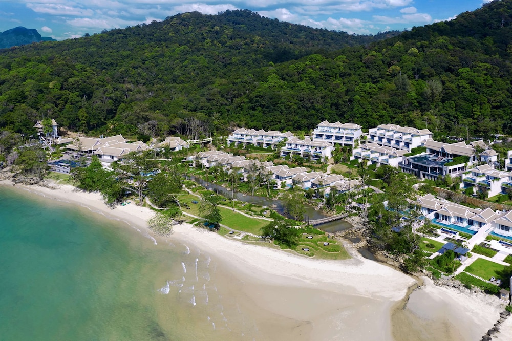 Banyan Tree Krabi — Beach in Nong Thalay, Krabi