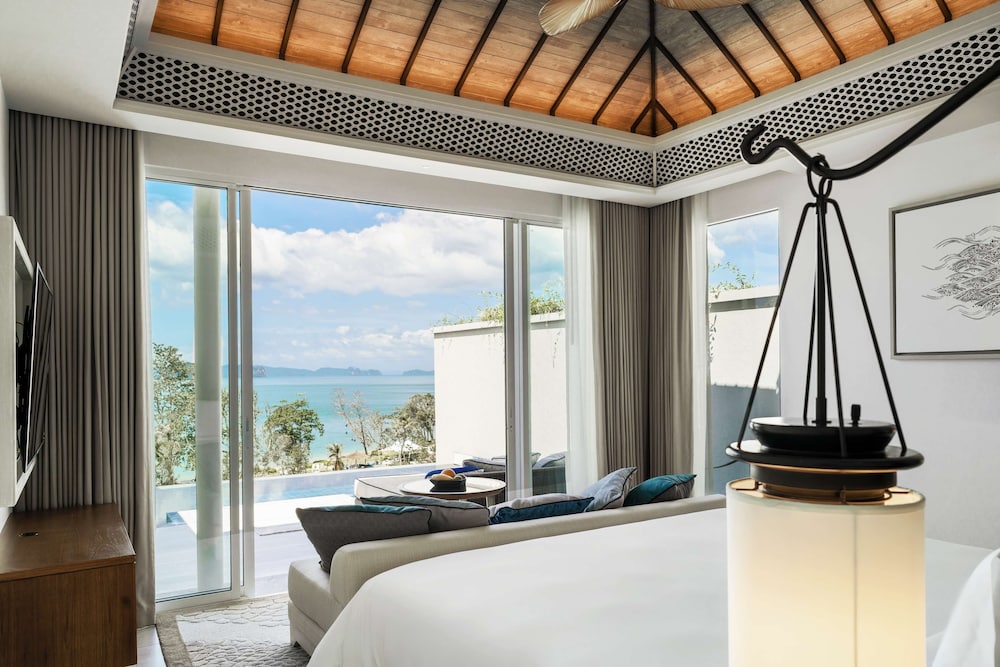 Banyan Tree Krabi — Hotel rooms in Nong Thalay, Krabi