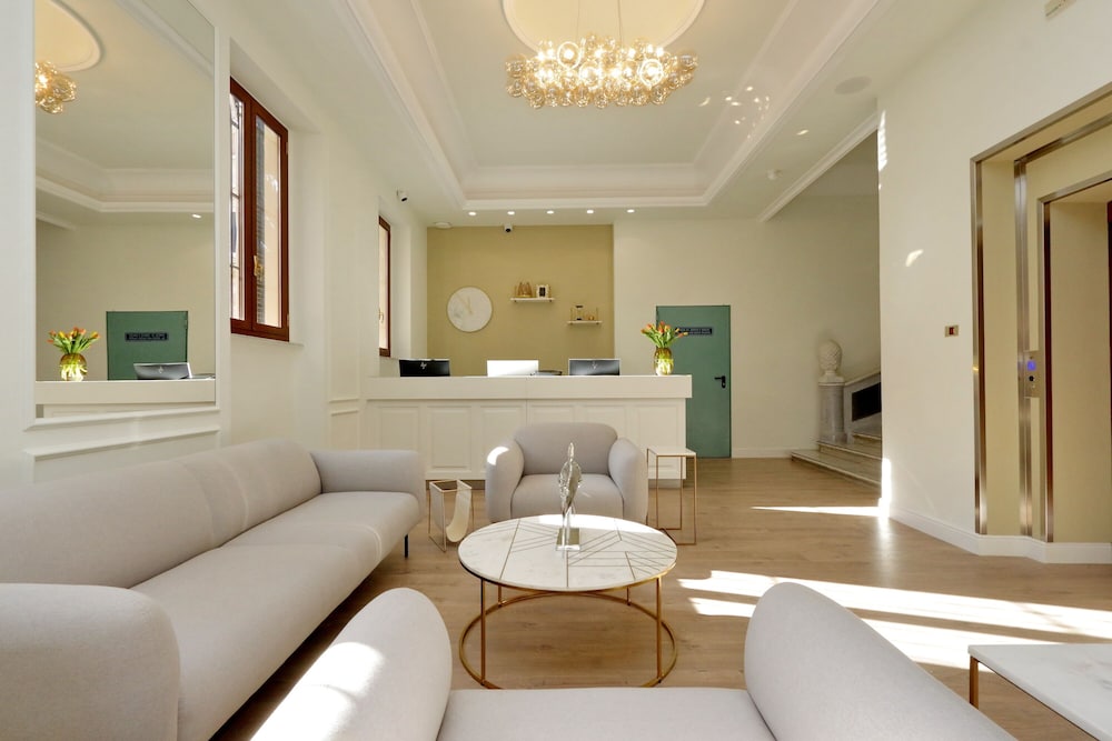 Casa Santa Sofia Hotel — Hotel rooms in Rome, Lazio