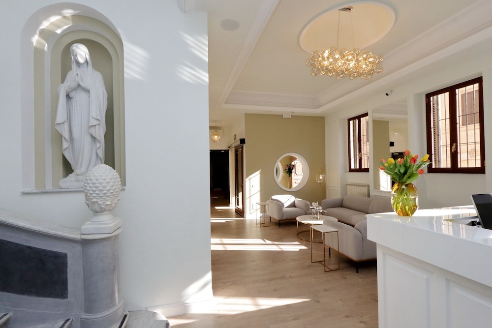 Casa Santa Sofia Hotel — Hotel building in Rome, Lazio
