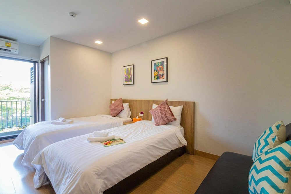 Casaluxe Hotel Ratchada — Hotel rooms in Bangkok, Bangkok