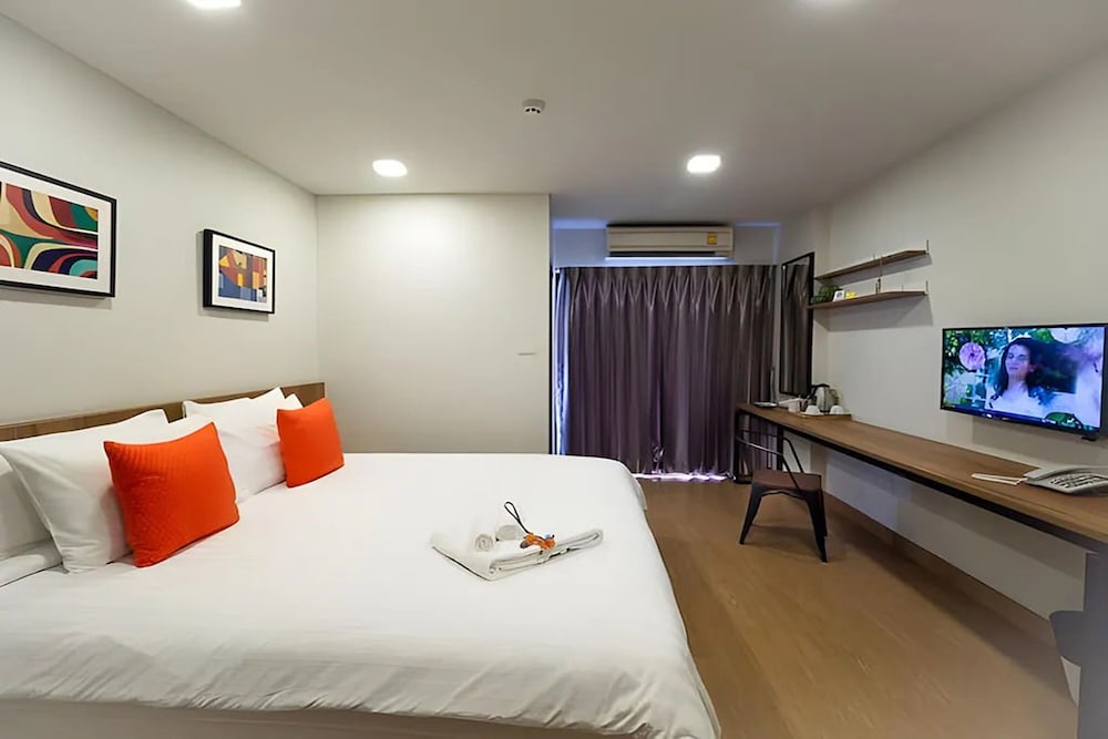 Casaluxe Hotel Ratchada — Hotel rooms in Bangkok, Bangkok
