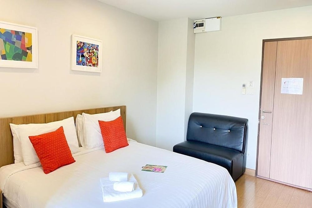 Casaluxe Hotel Ratchada — Hotel rooms in Bangkok, Bangkok