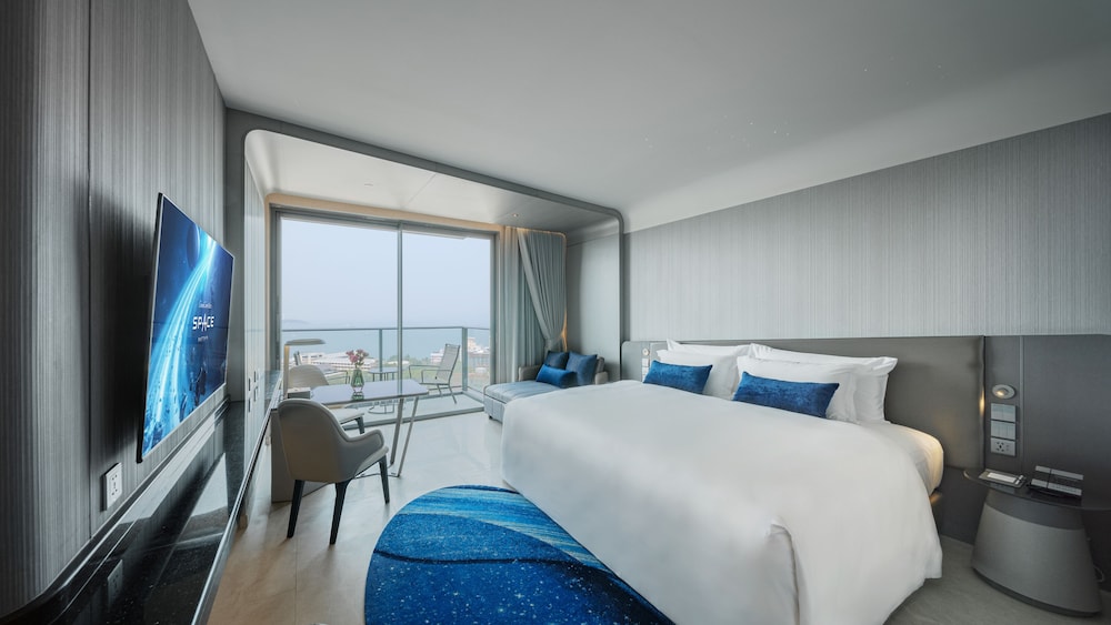 Grande Centre Point Space Pattaya — Hotel rooms in Pattaya, Chonburi