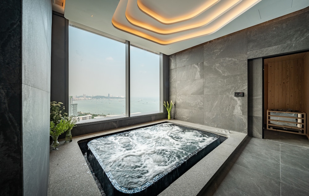 Grande Centre Point Space Pattaya — Spa in Pattaya, Chonburi