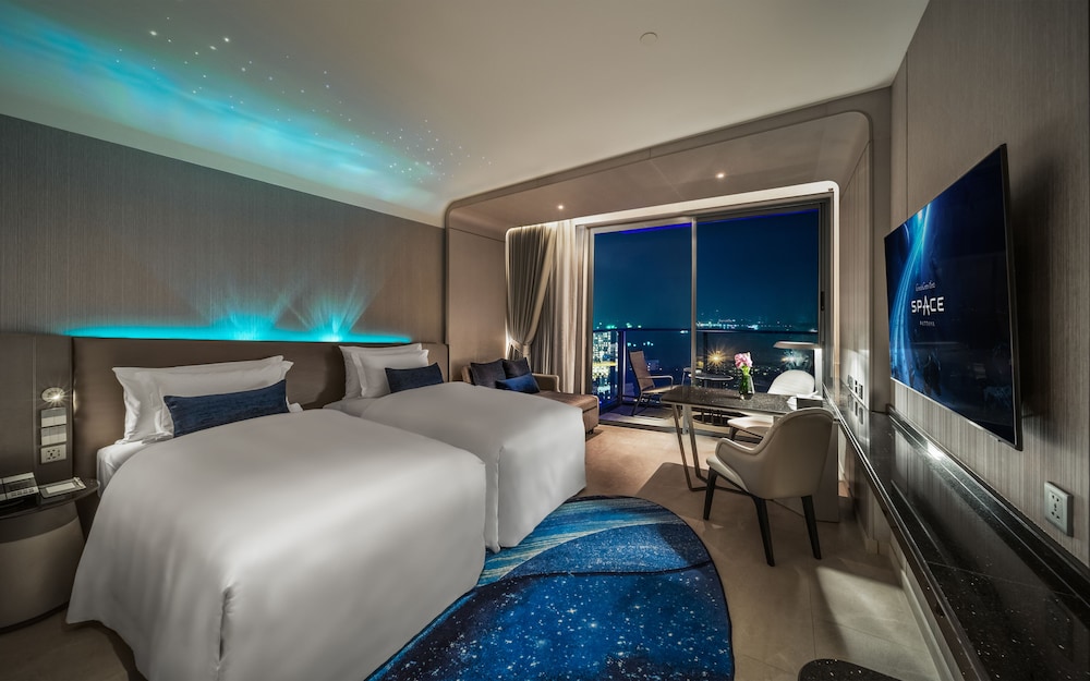 Grande Centre Point Space Pattaya — Hotel rooms in Pattaya, Chonburi