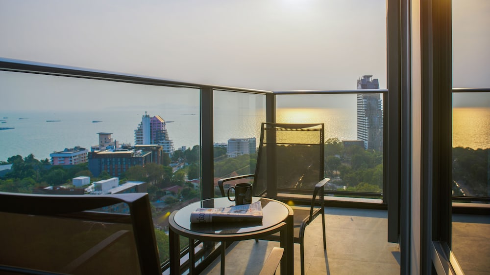 Grande Centre Point Space Pattaya — Hotel rooms in Pattaya, Chonburi