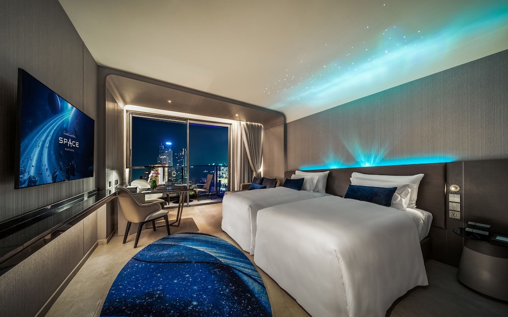 Grande Centre Point Space Pattaya — Hotel rooms in Pattaya, Chonburi