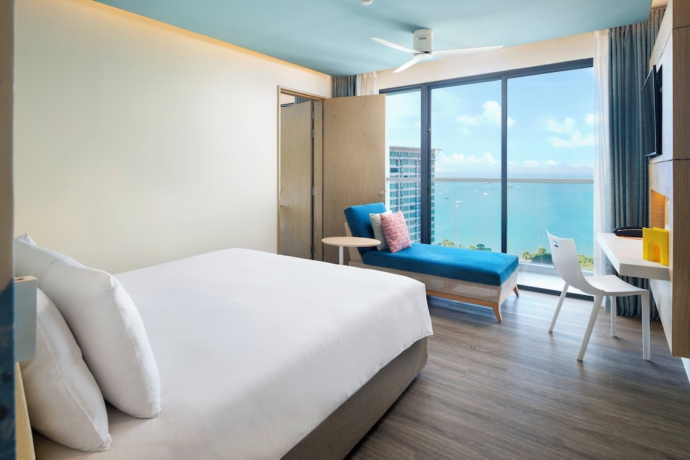OZO North Pattaya — Hotel rooms in Pattaya, Chonburi