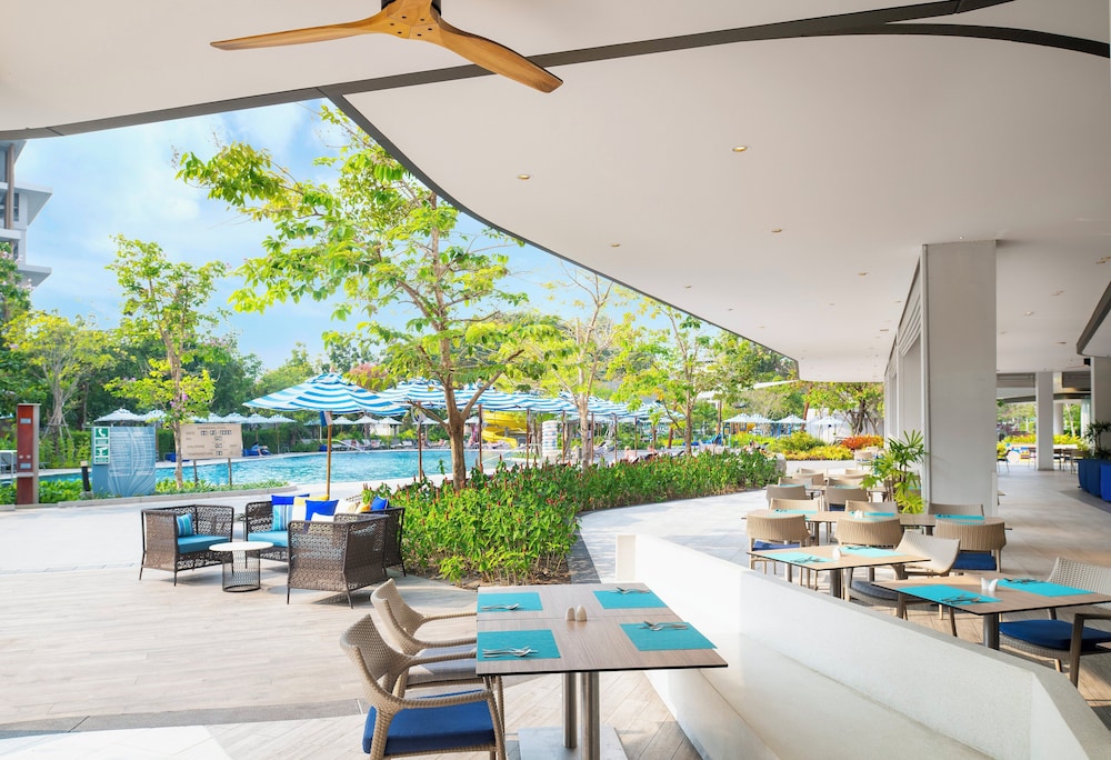 OZO North Pattaya — Restaurant & bars in Pattaya, Chonburi