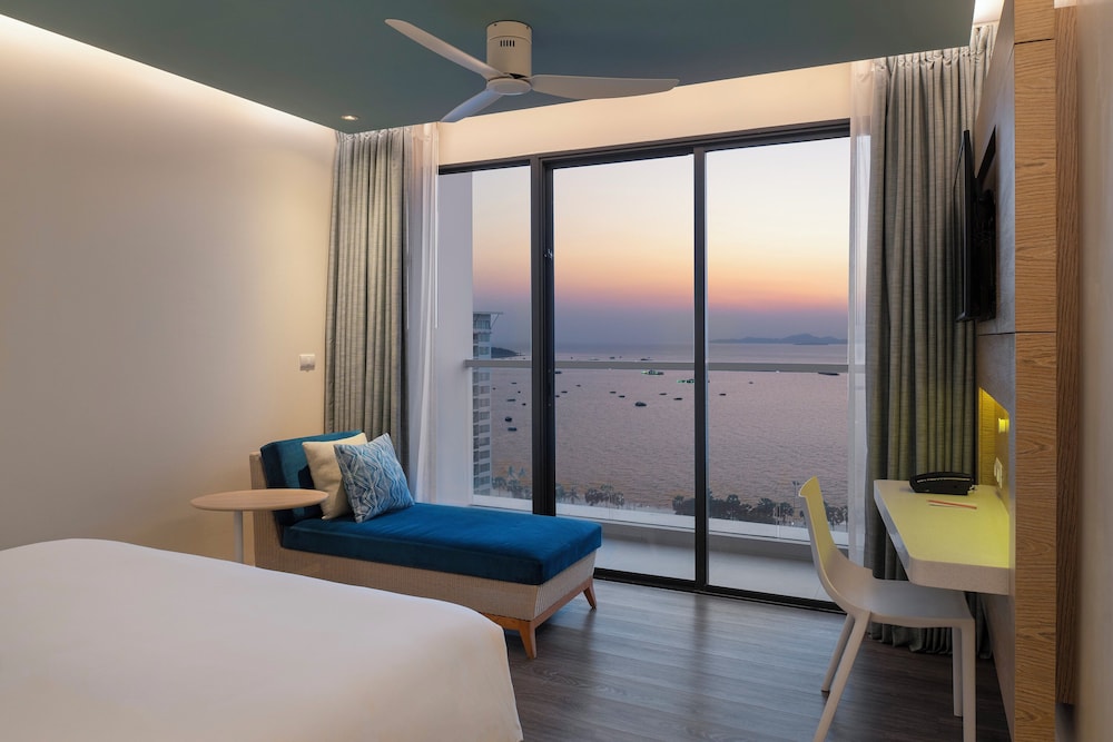 OZO North Pattaya — Hotel rooms in Pattaya, Chonburi