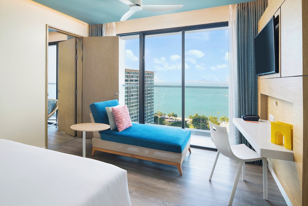 OZO North Pattaya — Hotel rooms in Pattaya, Chonburi
