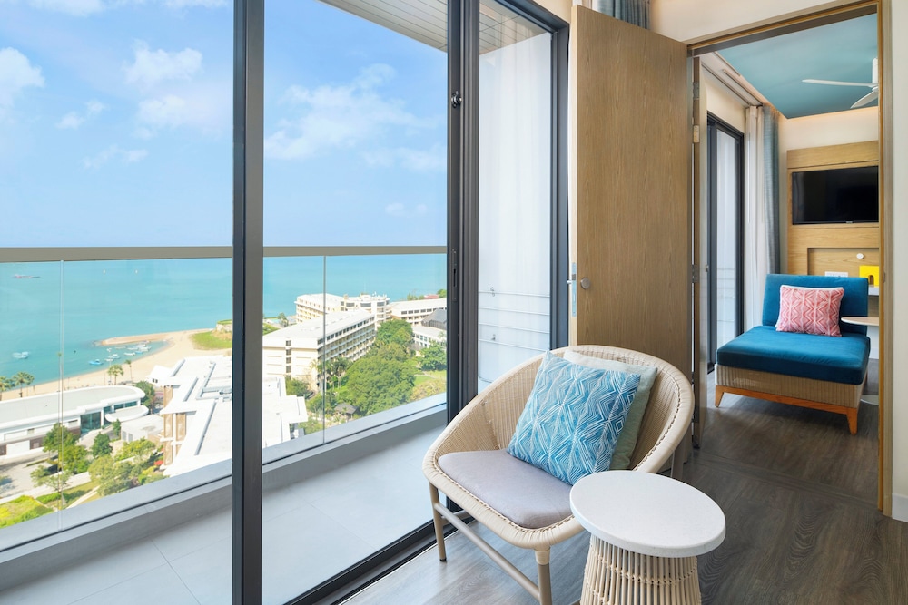 OZO North Pattaya — Hotel rooms in Pattaya, Chonburi
