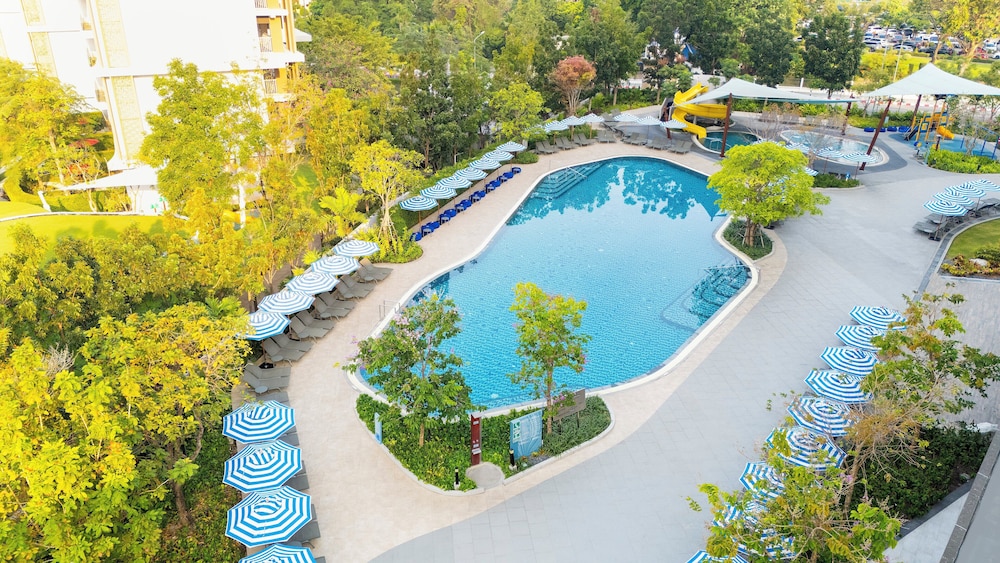 OZO North Pattaya — Swimming pool in Pattaya, Chonburi