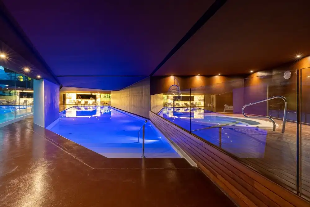Lido Palace - The Leading Hotels of the World — Swimming pool in Riva del Garda, Trentino-Alto Adige