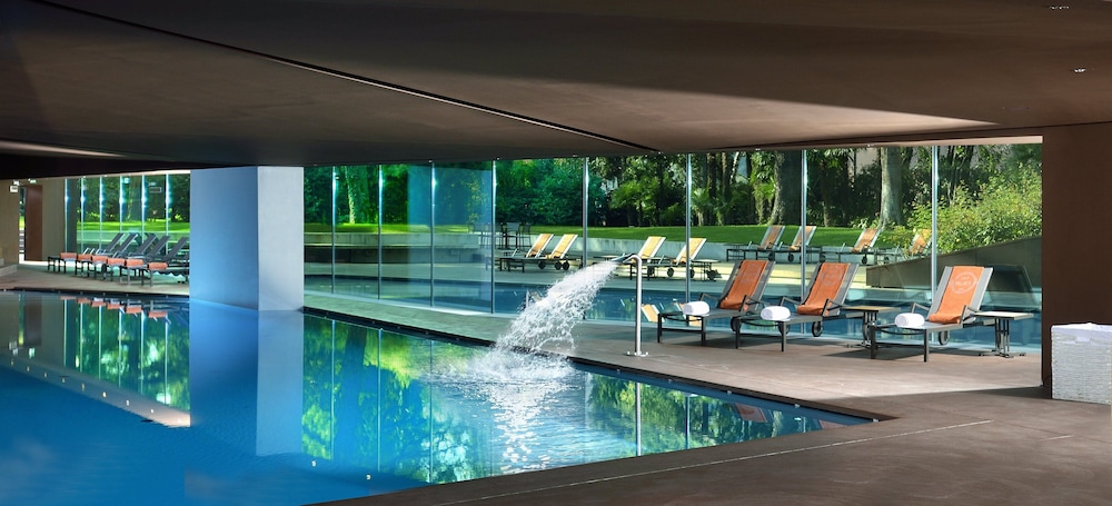 Lido Palace - The Leading Hotels of the World — Swimming pool in Riva del Garda, Trentino-Alto Adige