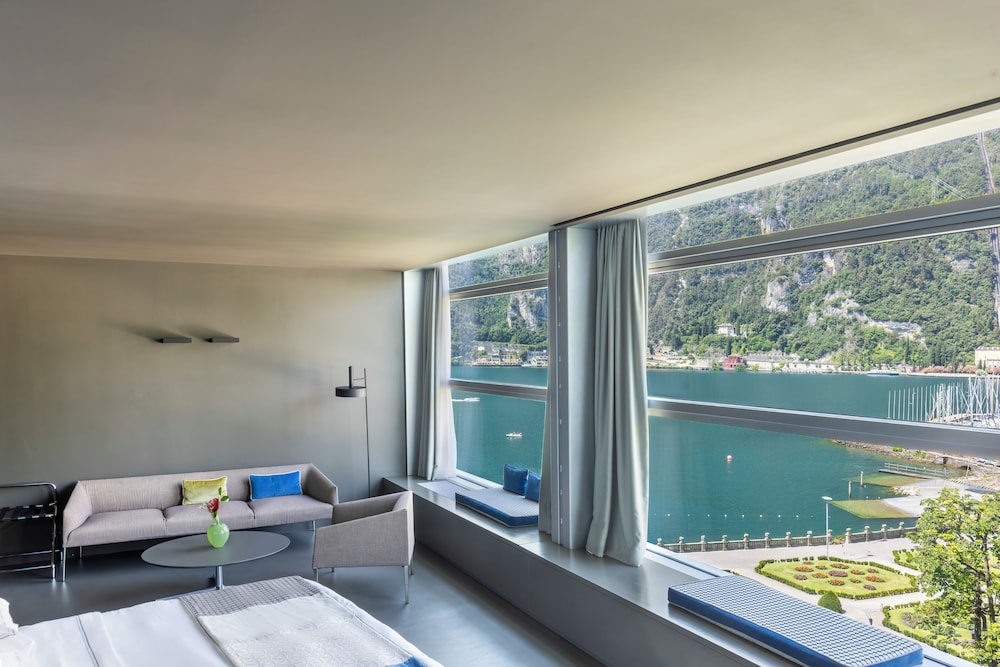 Lido Palace - The Leading Hotels of the World — Hotel rooms in Riva del Garda, Trentino-Alto Adige