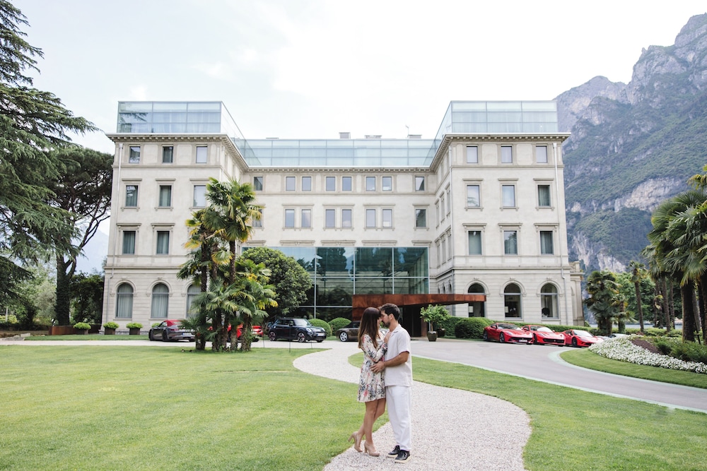 Lido Palace - The Leading Hotels of the World — Hotel building in Riva del Garda, Trentino-Alto Adige