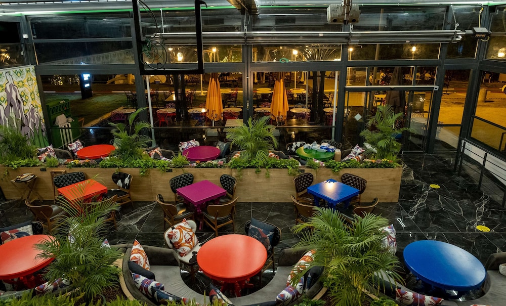 Lucky Monkey Hotel — Restaurant & bars in Antalya