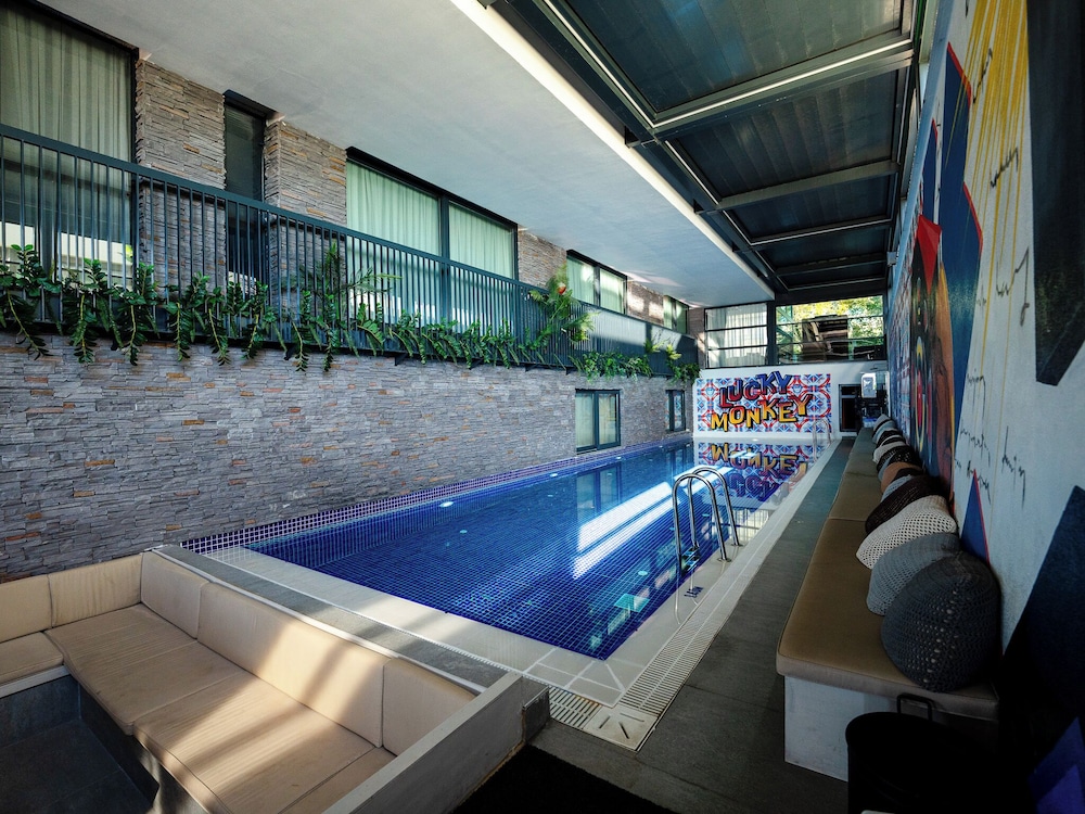 Lucky Monkey Hotel — Swimming pool in Antalya