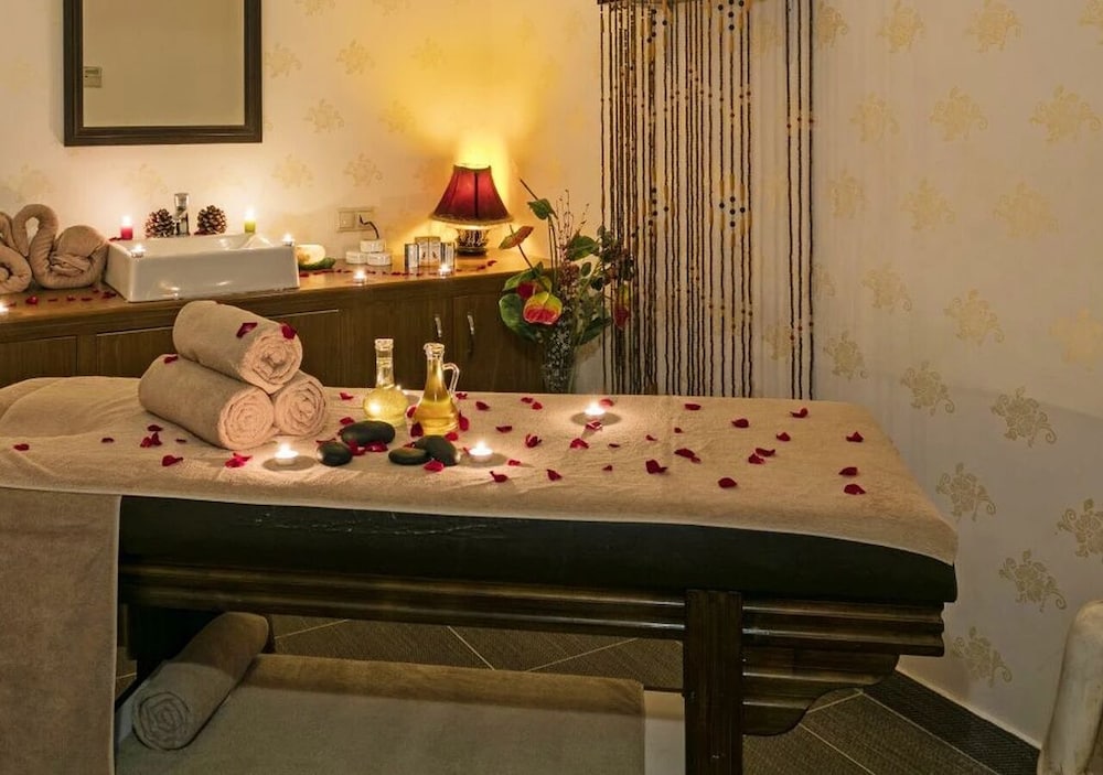Özkaymak Select Hotel - Ultra All Inclusive — Hotel rooms in Avsallar