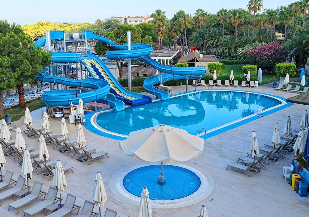 Özkaymak Select Hotel - Ultra All Inclusive — Attractions for children in Avsallar