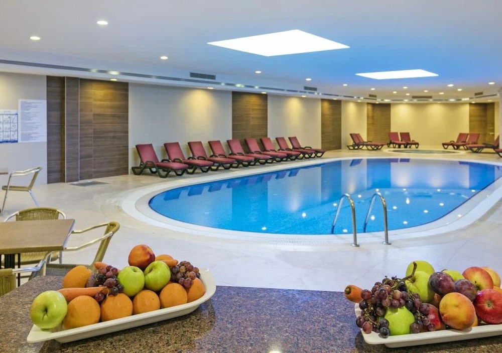 Özkaymak Select Hotel - Ultra All Inclusive — Swimming pool in Avsallar