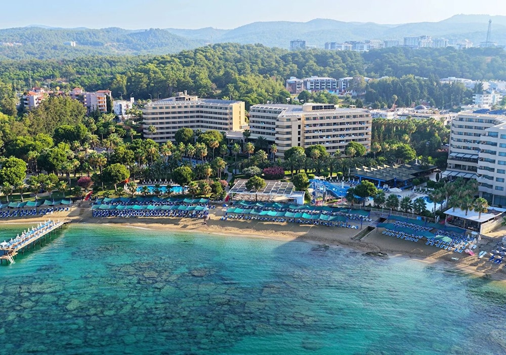 Özkaymak Select Hotel - Ultra All Inclusive — Main photo in Avsallar