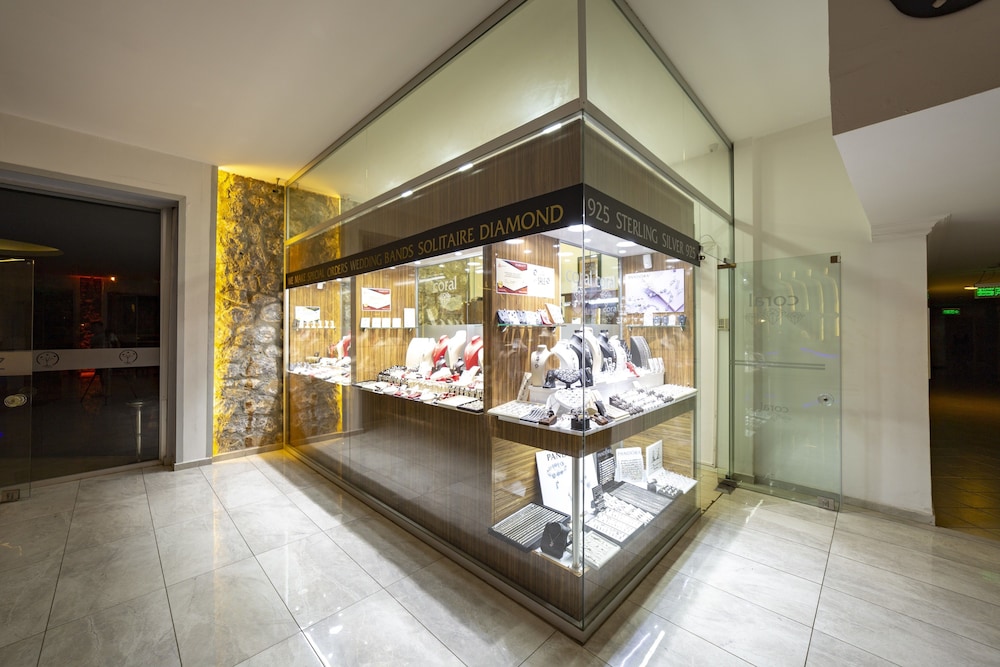 Alenz Suite — Hotel building in Marmaris, Mugla