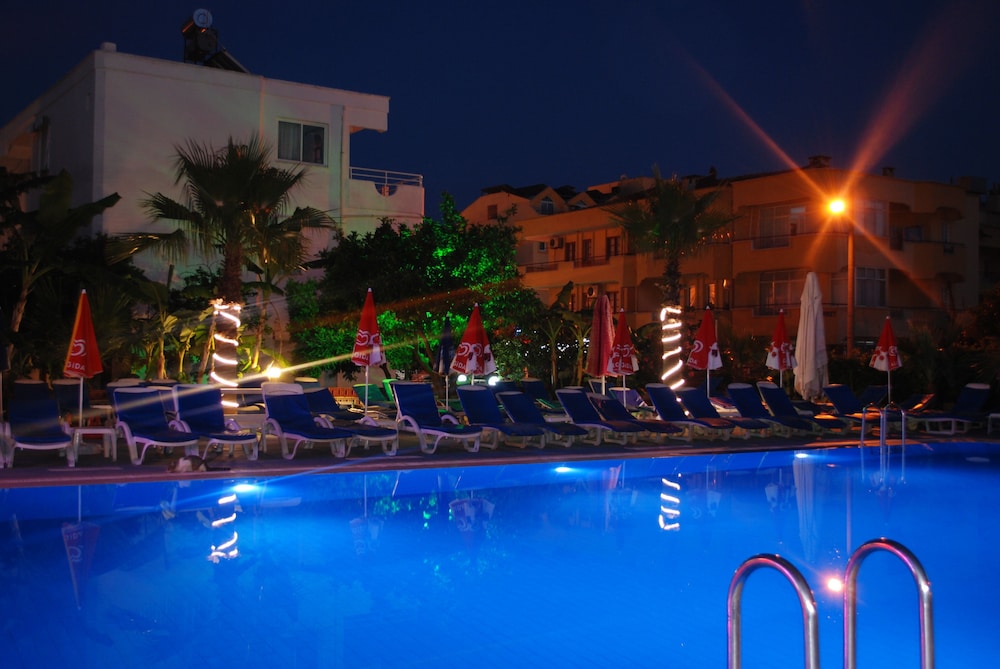 Sun Apartments — Pool in Marmaris, Mugla