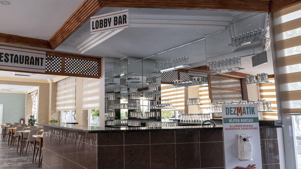 Side Spring Hotel — Restaurant & bars in Side