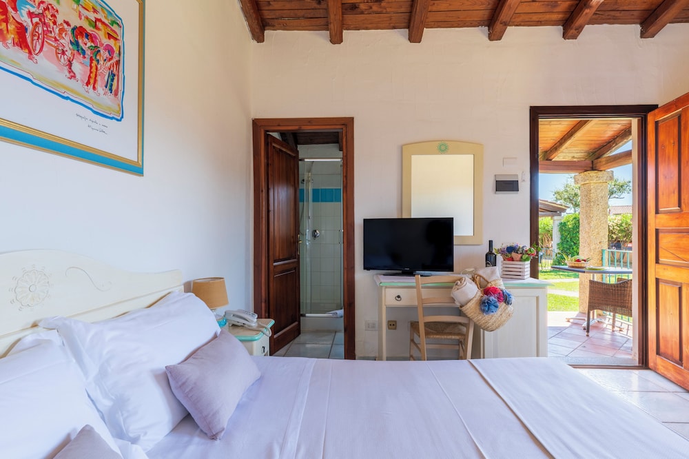 Li Suari Club Village — Hotel rooms in San Teodoro, Sardinia