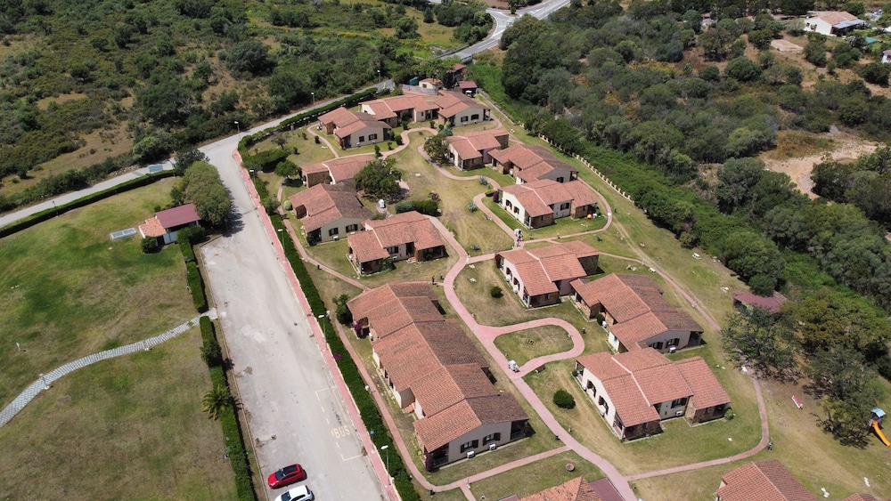 Li Suari Club Village — Hotel building in San Teodoro, Sardinia