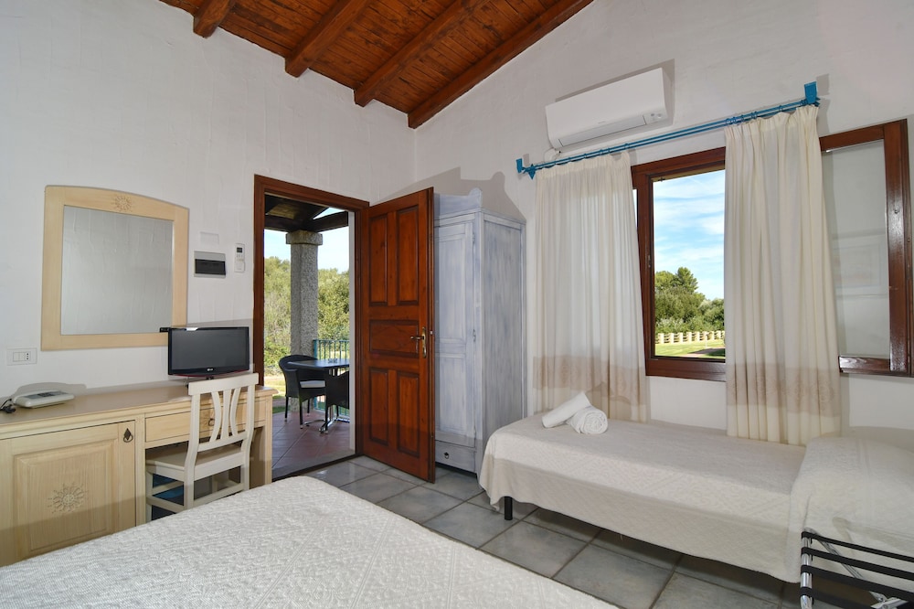Li Suari Club Village — Hotel rooms in San Teodoro, Sardinia