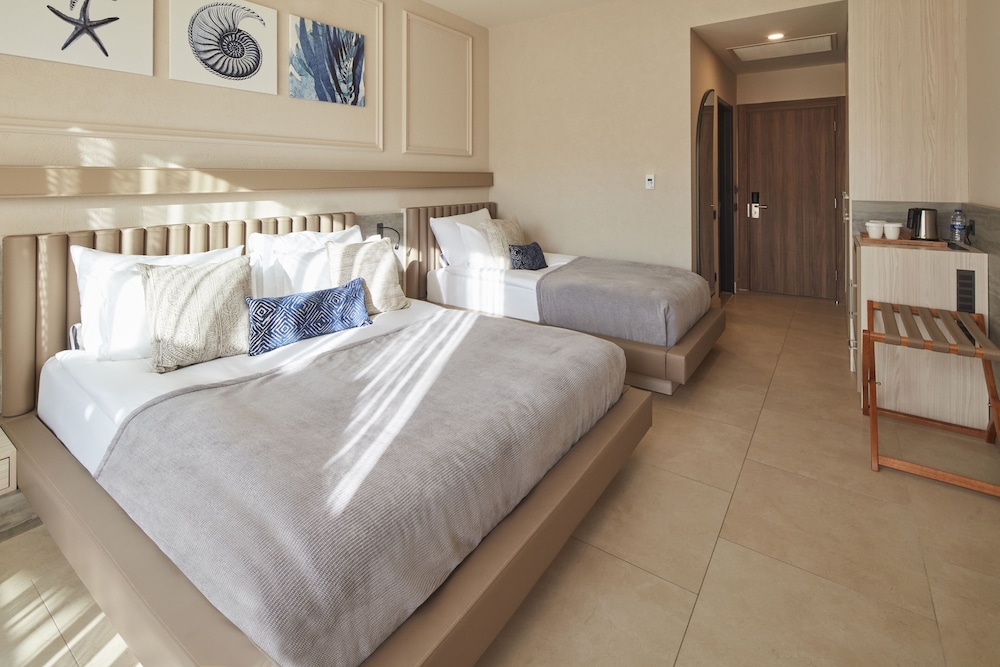 Liu Resorts - All inclusive — Hotel rooms in Side